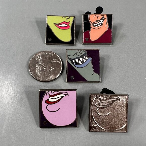 Disney Villains Chin Trading Pin Hades Ursula Brooch Badge Jewelry Badge - Picture 4 of 5